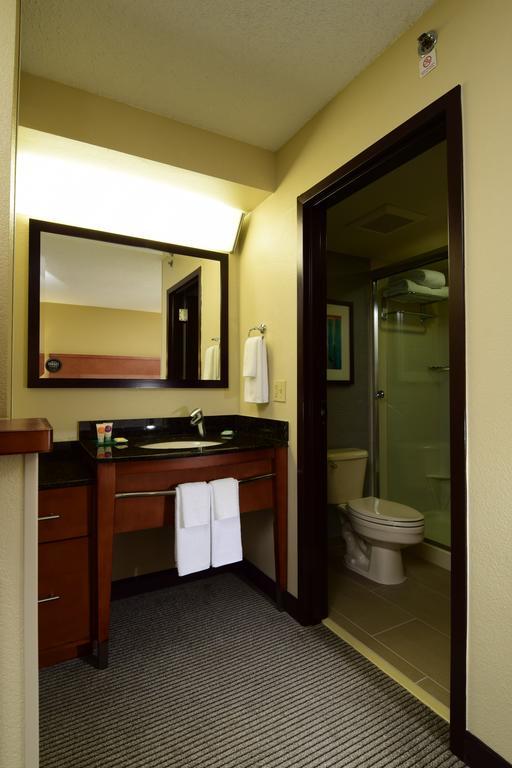 Hyatt Place Dallas Las Colinas Irving Δωμάτιο φωτογραφία