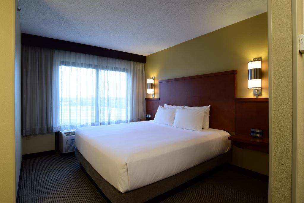 Hyatt Place Dallas Las Colinas Irving Δωμάτιο φωτογραφία